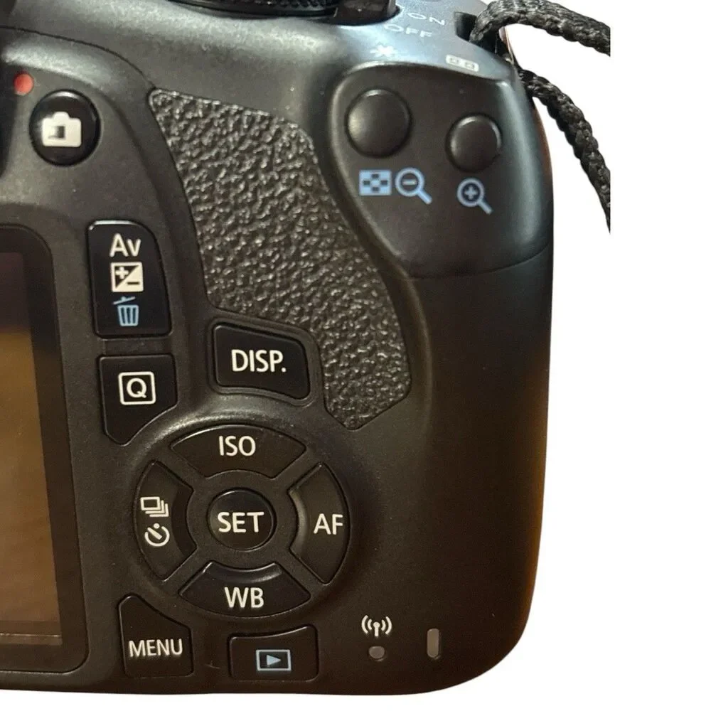 Canon EOS Rebel T6 DSLR Camera Bundle 2 Lens,   Battery/Charger SD Card Bag HDMI